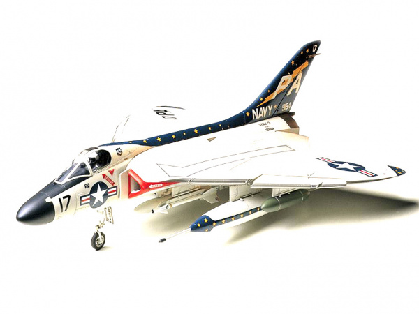 61055T Douglas F4D-1 Skyray Tamiya