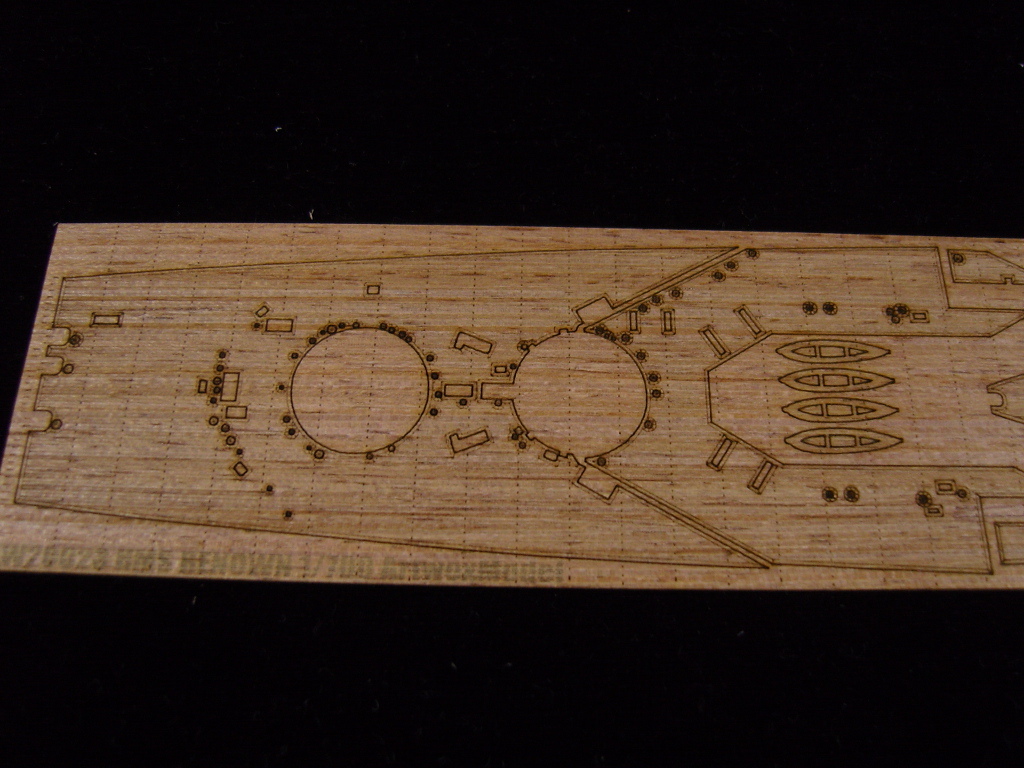 AW20023 Деревянная палуба для HMS RENOWN 1942