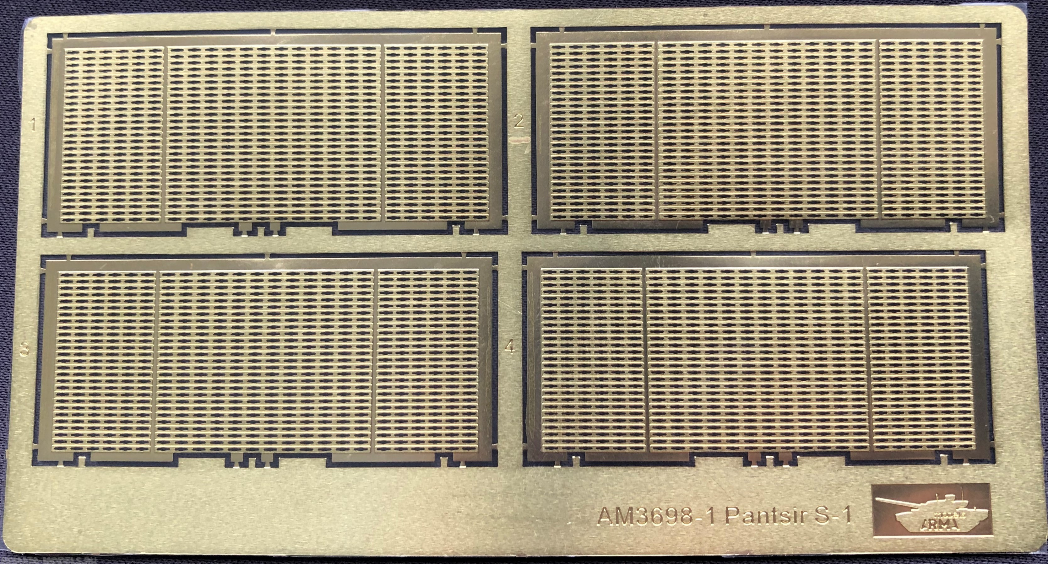 AM3698-1 Фототравление на Панцирь-С1 для модели от Звезды (Откидные решетки)