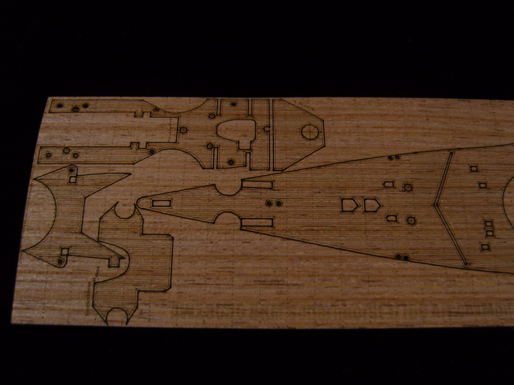 AW20050 Деревянная палуба для DKM Scharnhorst