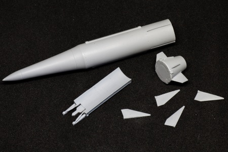 AM7218 Российский гиперзвуковой авиационный ракетный комплекс Х-47М2 Кинжал Arma Models